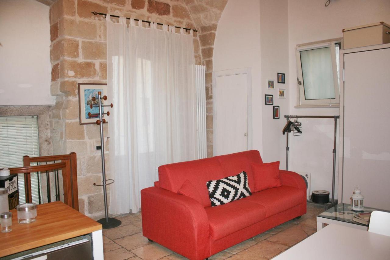 Appartamento La casa nel vicolo Bari Esterno foto
