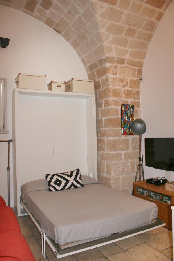 Appartamento La casa nel vicolo Bari Esterno foto